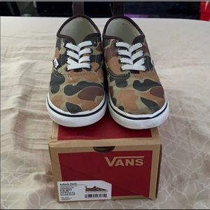Vans authentic elastic sneaker